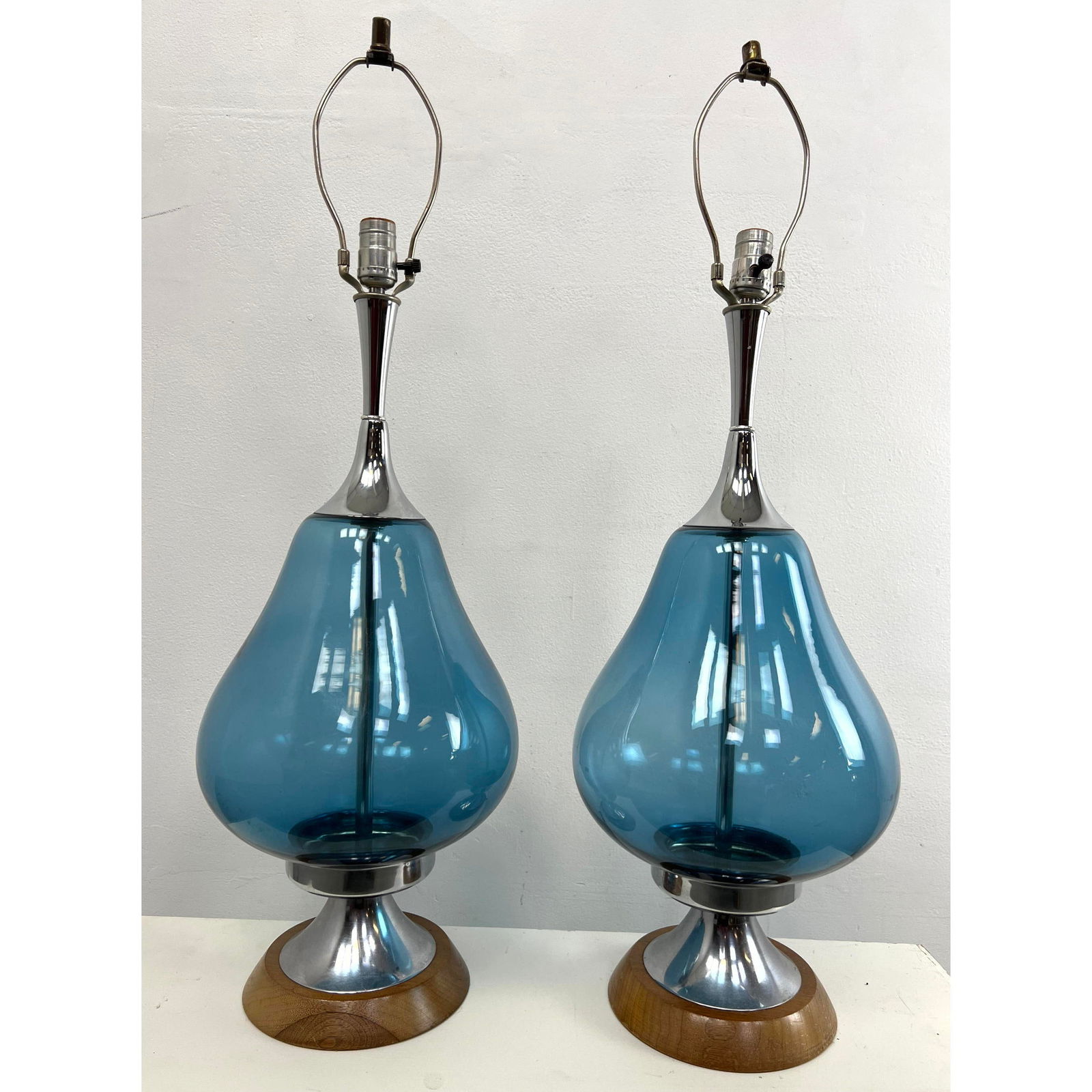 Pair of blue glass and wood 1970s table lamps (1 of 14)