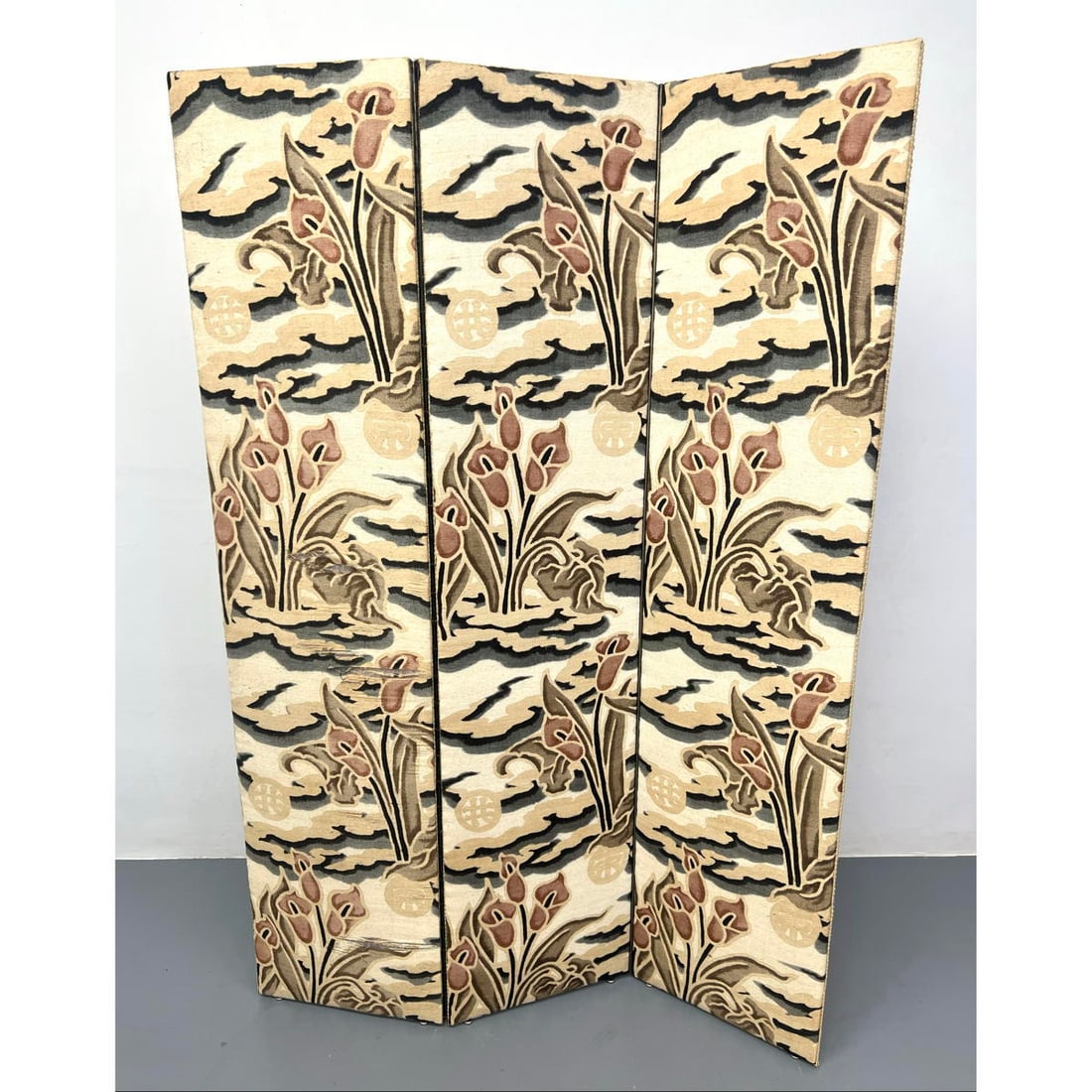 Decorator 3 Panel Tapestry Room Divider Folding Screen. (1 of 15)