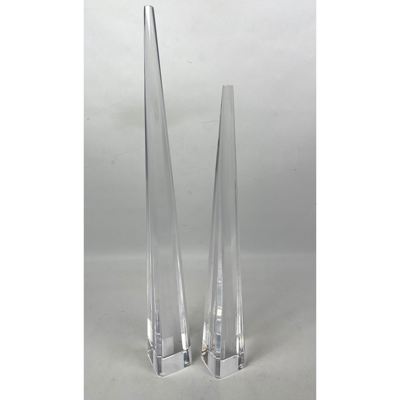 Pair Vintage Lucite Obelisks Table sculptures. (1 of 9)