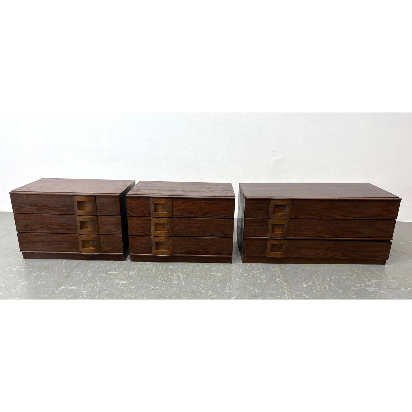 3pc French Diminutive Dark Oak Veneer Cabinets: 3pc French Diminutive Dark Oak Veneer Cabinets Dimensions: Height: 17.5 inches, Width: 86.5 inches, Depth: 15.75 inches. ---