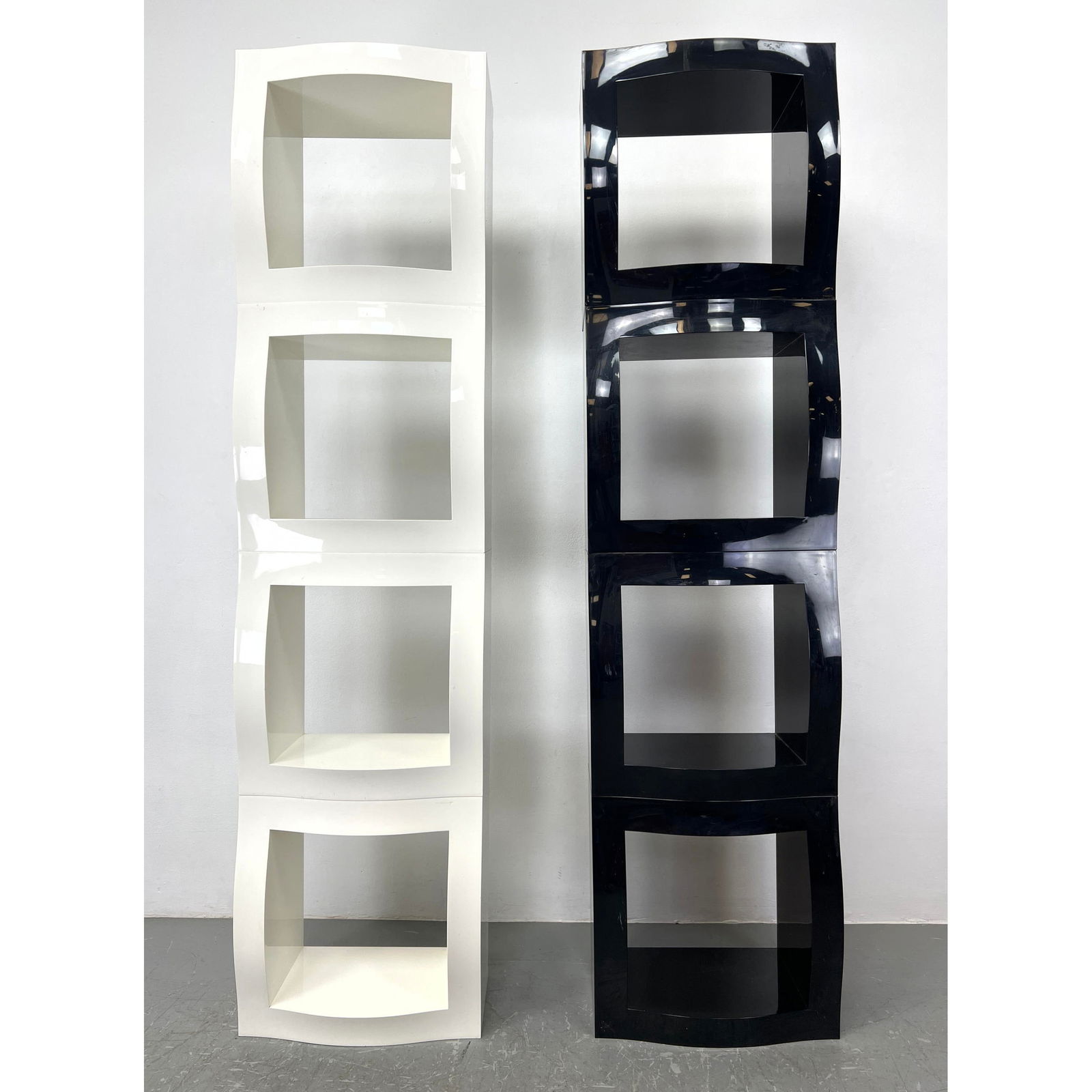 8 pc Plastic modular BOOGIE WOOGIE shelving. MAGIS Design by Stefano Giovannoni. LABEL. Made in Ital (1 of 8)