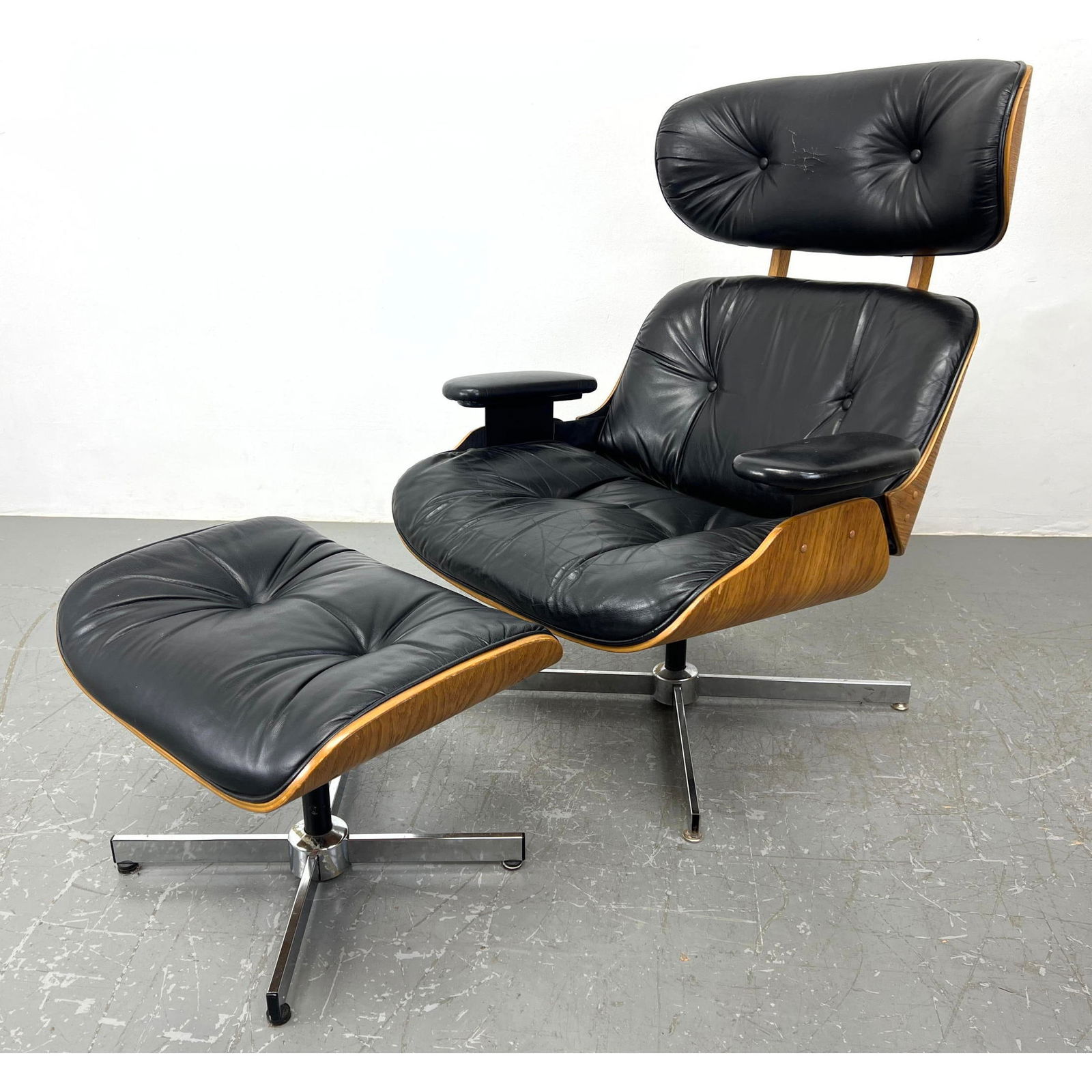 2pc Charles Eames style Lounge Chair and Ottoman. Oak Veneer frame with black vinyl upholstery. (1 of 15)