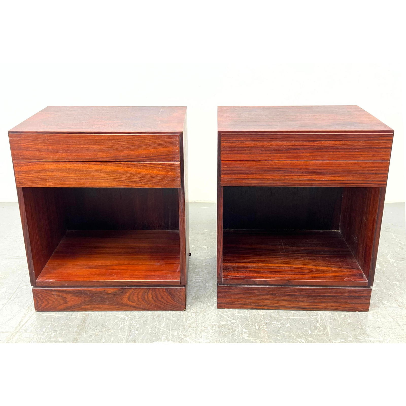 Arne Wahl Iversen Vinde Mobelfabrik Danish Modern Denmark Rosewood Night Stands Side Tables (1 of 11)