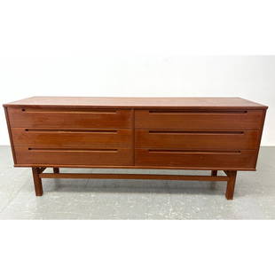 Scandinavian Modern Teak Credenza Double Dresser by Nils Jonsson.: Scandinavian Modern Teak Credenza Double Dresser by Nils Jonsson. Dimensions: Height: 29.53 inches, Width: 71 inches, Depth: 17.75 inches. ---