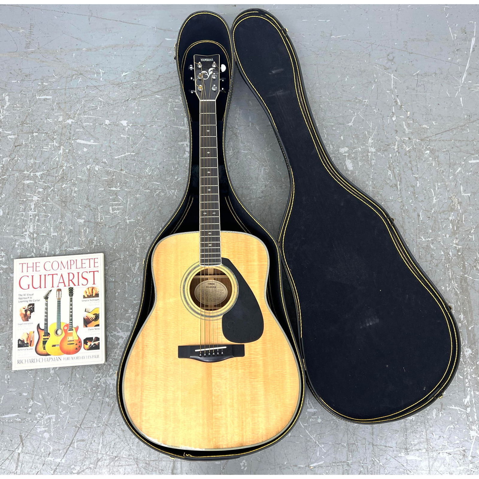 Yamaha Acoustic guitar with case and book. FG 450SA (1 of 11)
