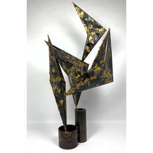 Brutalist Torch Welded Modernist Sculpture. Steel Sculpture with Gilt highlights.: Brutalist Torch Welded Modernist Sculpture. Steel Sculpture with Gilt highlights. Dimensions: Height: 31 inches, Width: 14.5 inches, Depth: 7.5 inches. ---