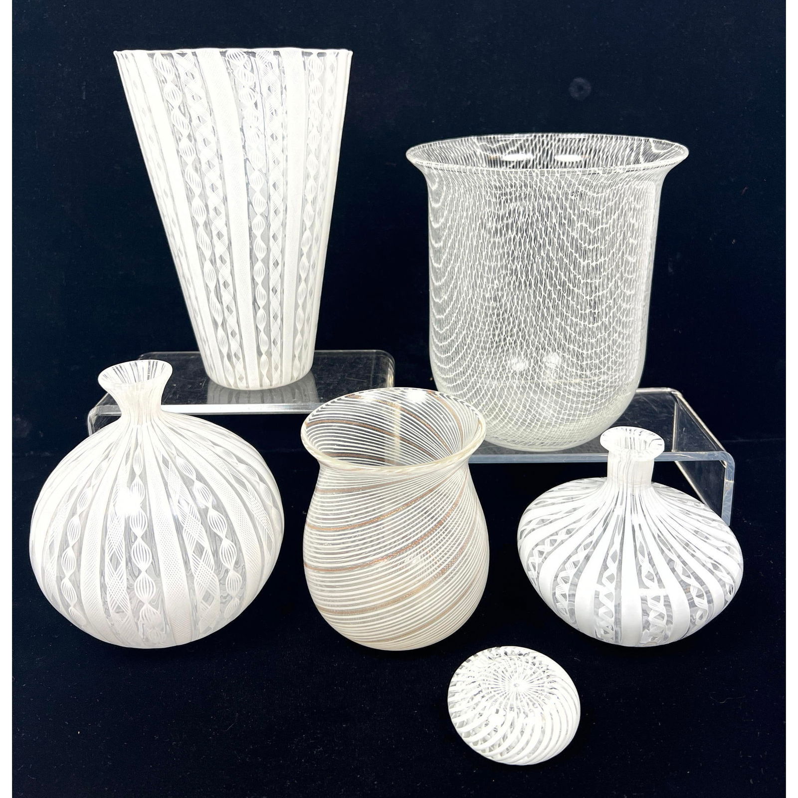 6pc Collection Italian Murano Art Glass Vases. Venetian style: Latticino. Gauze. Filigrana elements. (1 of 19)