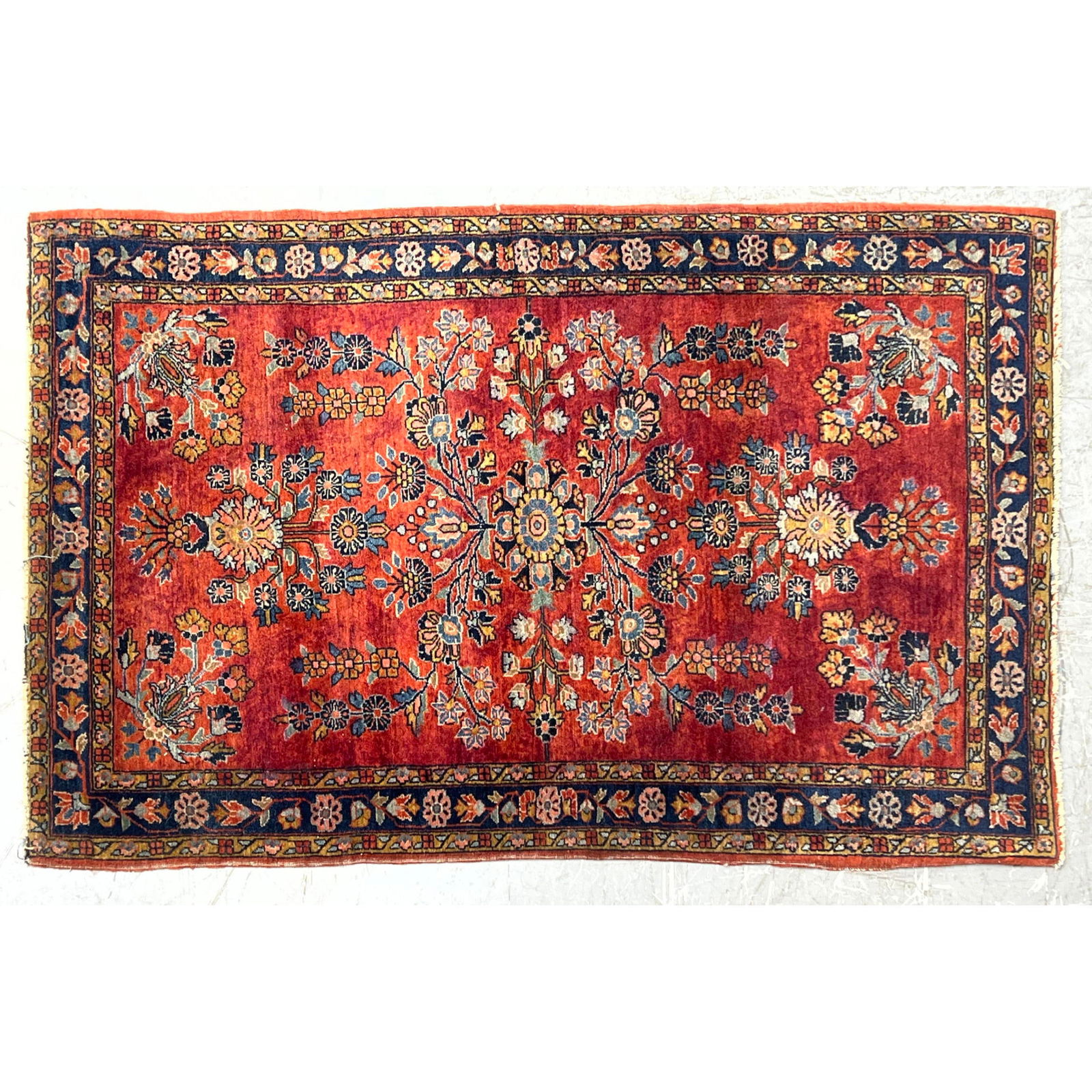3' x 5' Handmade Sarouk Carpet Rug. (1 of 9)