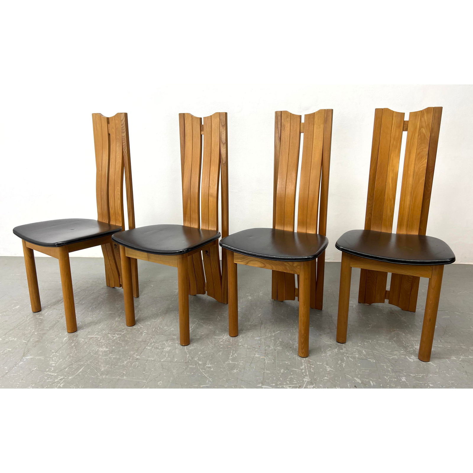Set 4 REGAIN Bois Massif Dining Chairs. Designer Tall Split Backs. Marked. (1 of 13)