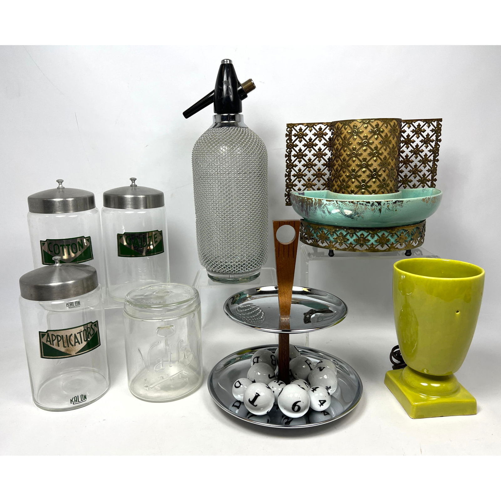 Collection of Mid Century Modern Items. SIERRA COLUMBIA TV Lamp Planter. Seltzer Bottle. KALON Lidde (1 of 19)