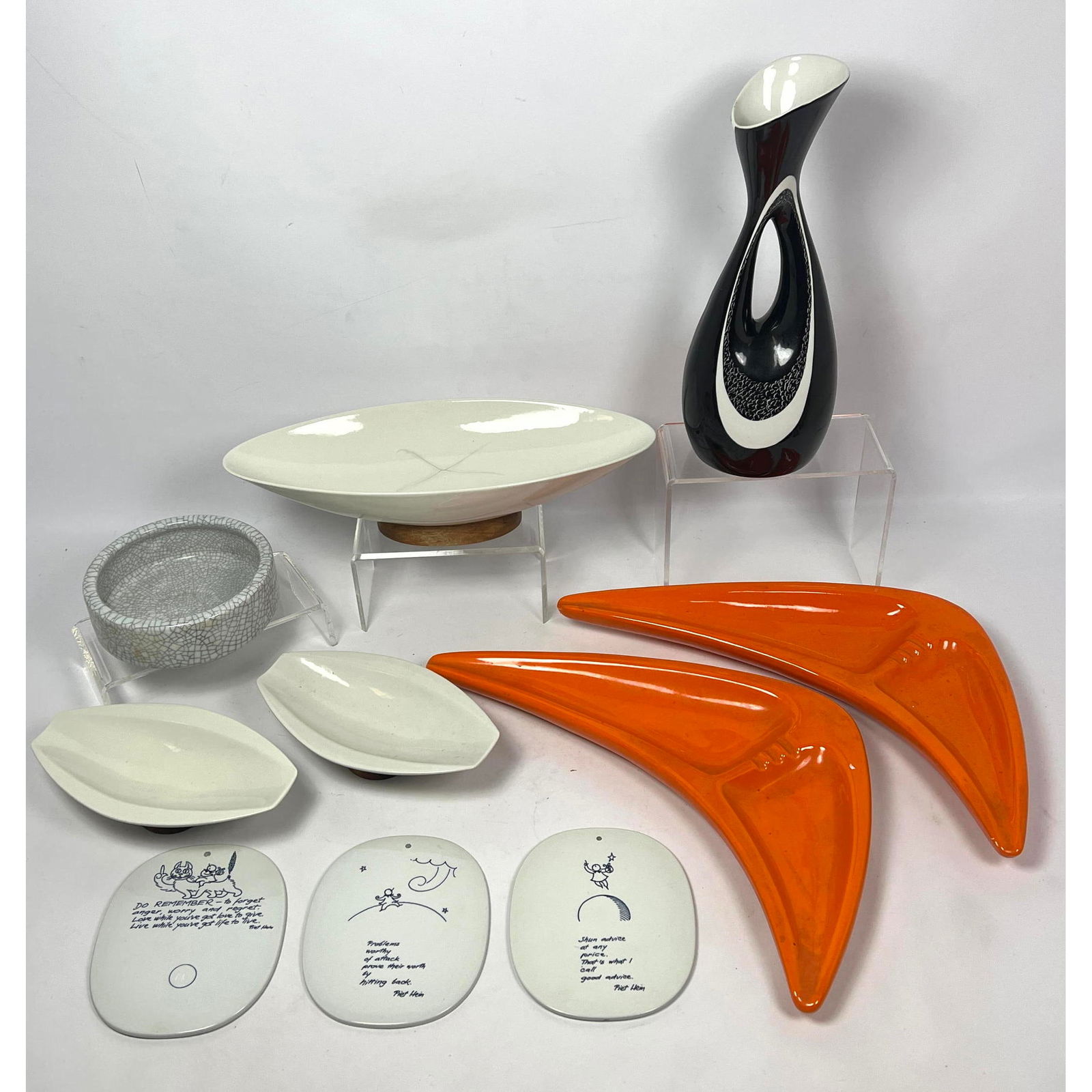 Mid century Modern Collection. Michael Lax Hyalyn Capri Raymor Oval Dishes. 50s Orange Ceramic Boome (1 of 20)
