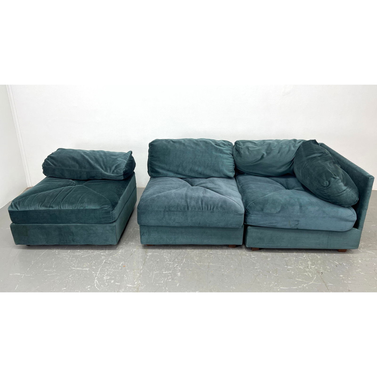 3pcs Selig Monroe Sectional Seating. Above is overall dimensions Each individual section comes to: 3: 3pcs Selig Monroe Sectional Seating. Above is overall dimensions Each individual section comes to: 33"w 26"H Dimensions: Height: 26 inches, Width: 65 inches, Depth: 33 inches. --- We offer curbside de