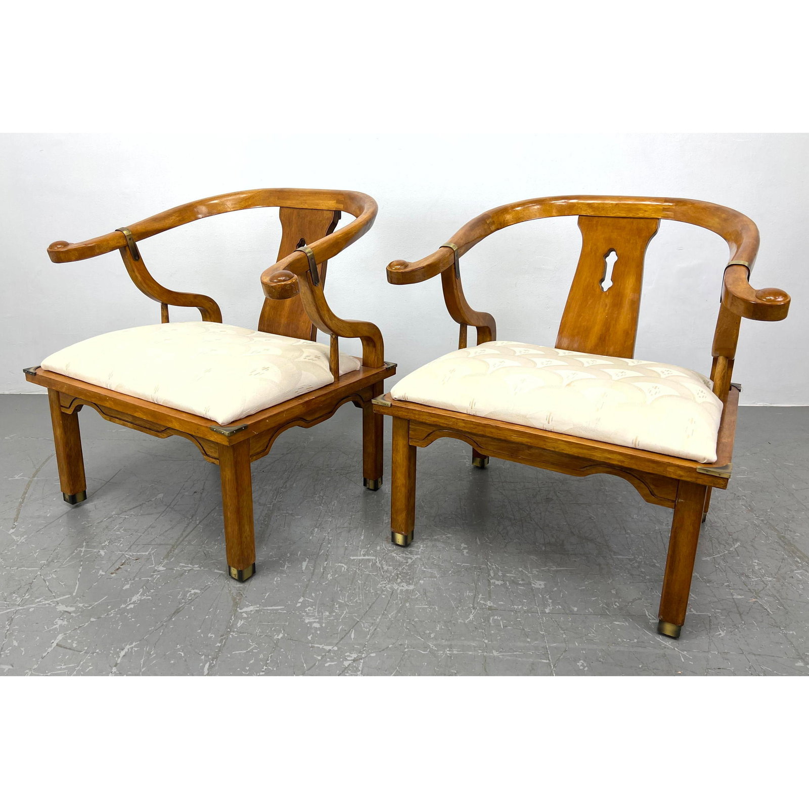 Pair Schnadig Asian Style Ox Bow Lounge Chairs. (1 of 15)