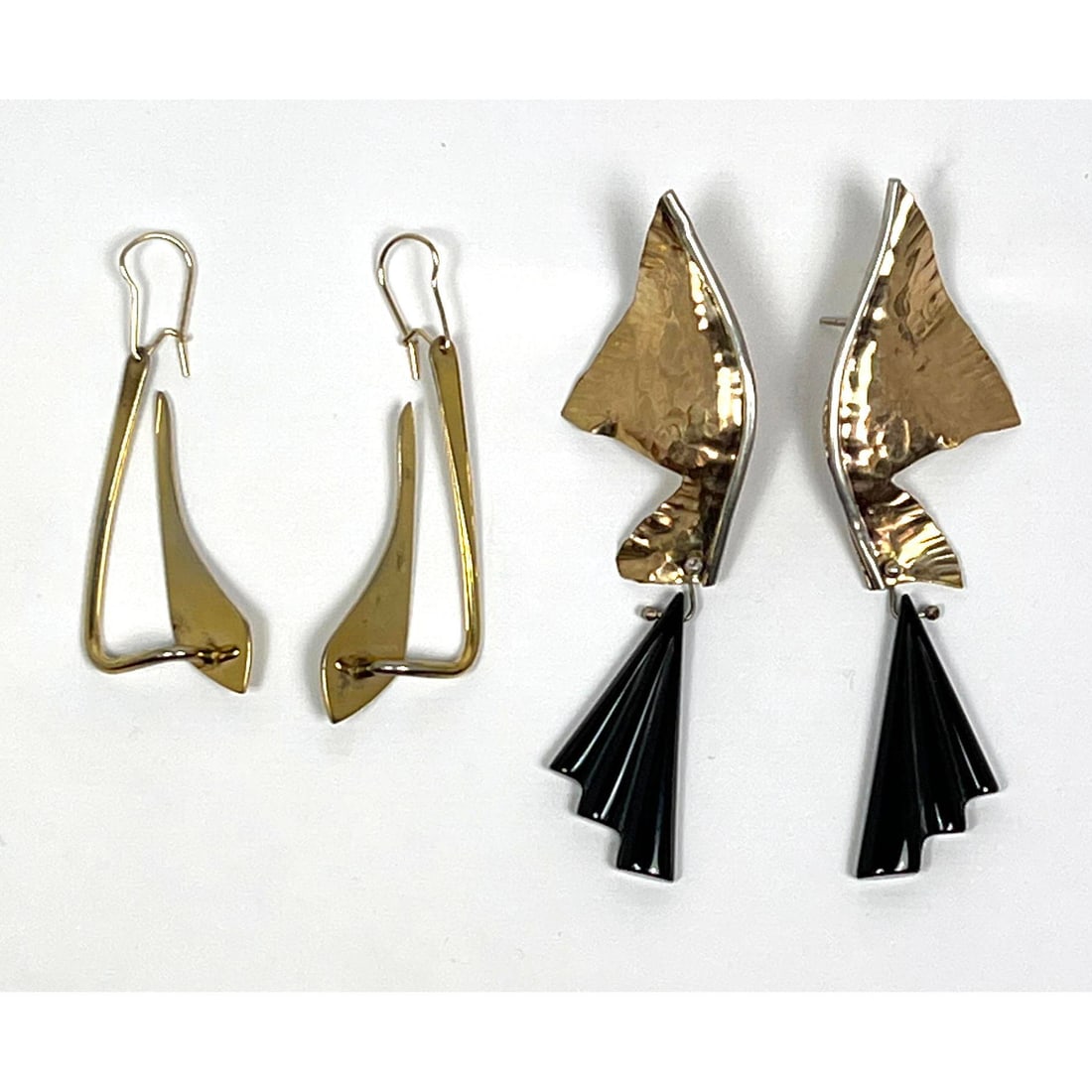 2 Sterling Silver Artisan Earrings. 1). Pr PHYLISS SKLAR Vermeil Sterling Mid Century Earrings. Arti (1 of 12)
