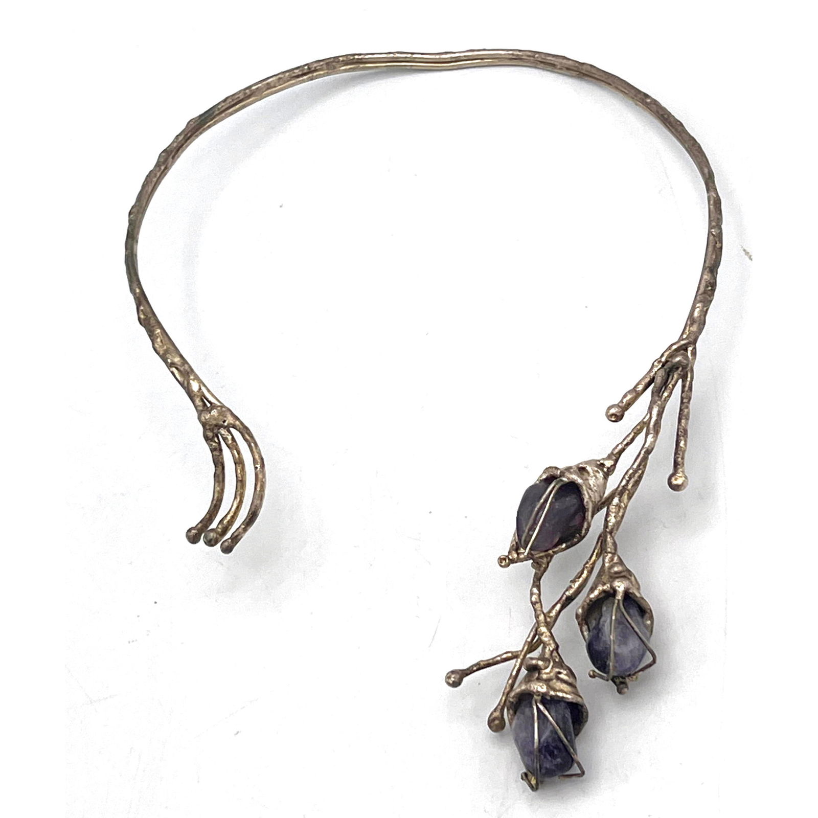 Brutalist Silver Neck Collar. Artisan Studio Handmade. Floral Bud motif with 3 Natural Amethyst crys: Brutalist Silver Neck Collar. Artisan Studio Handmade. Floral Bud motif with 3 Natural Amethyst crystals. Not signed; Pal Kepenyes style. Dimensions: Height: 8 inches, Width: 6 inches. --- US Packing
