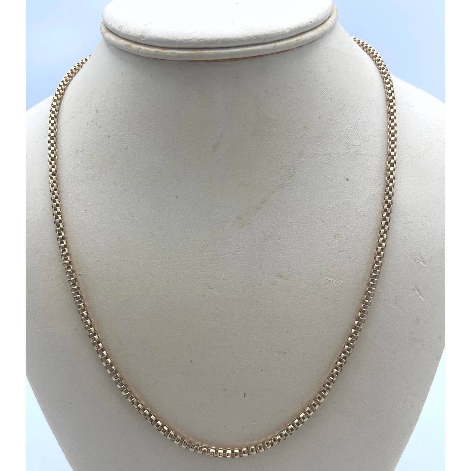 14K YG gold DANKNER Chain Necklace. Marked. (1 of 5)