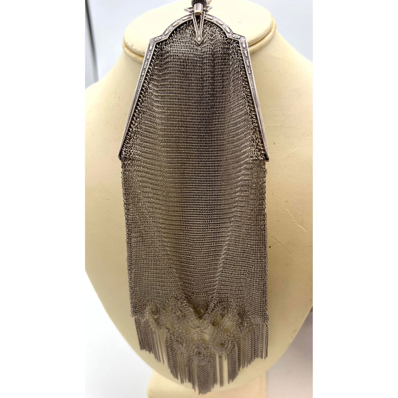 WHITING and DAVIS Antique Sterling Mesh Purse. Wonderful decorative detail on bottom. Silver. Marked (1 of 11)