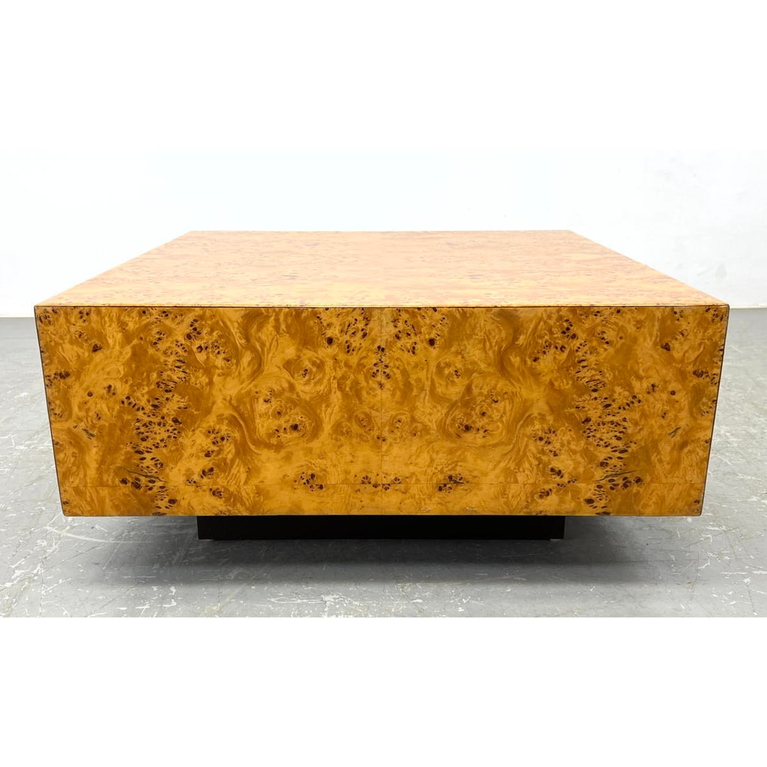 Milo Baughman Burl wood Pedestal Coffee Side Table. (1 of 8)