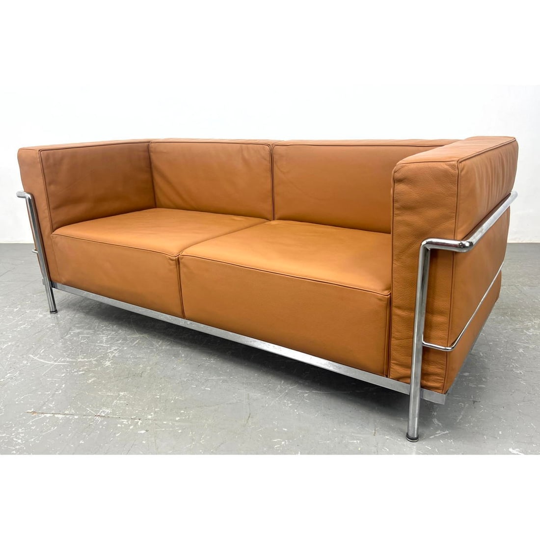 Le Corbusier LC2 Design Love Seat. Sofa. Leather Chrome Loveseat Clean Leather.  Unmarked unknown ma (1 of 17)