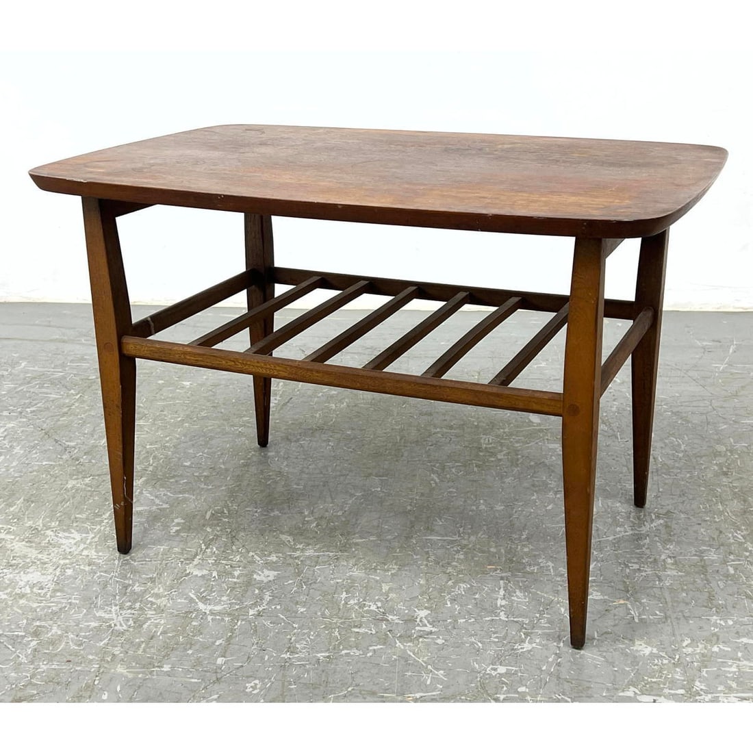 Lane Mid Century Modern Magazine Walnut Side Table (1 of 11)