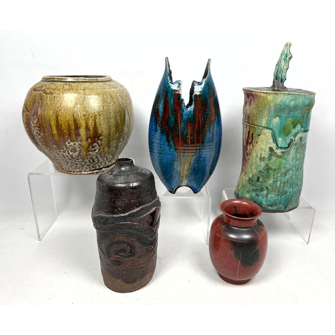 5pcs Artisan Studio Pottery.  Most Artist Signed. Vases and Covered Jar. (1 of 19)