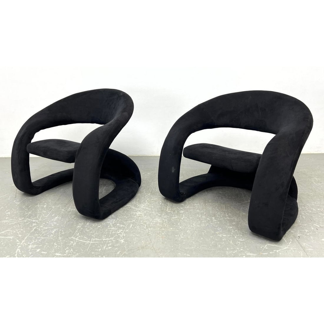 Pair Black JAYMAR Modernist Lounge Chairs. Curvaceous ribbon form frame. (1 of 11)