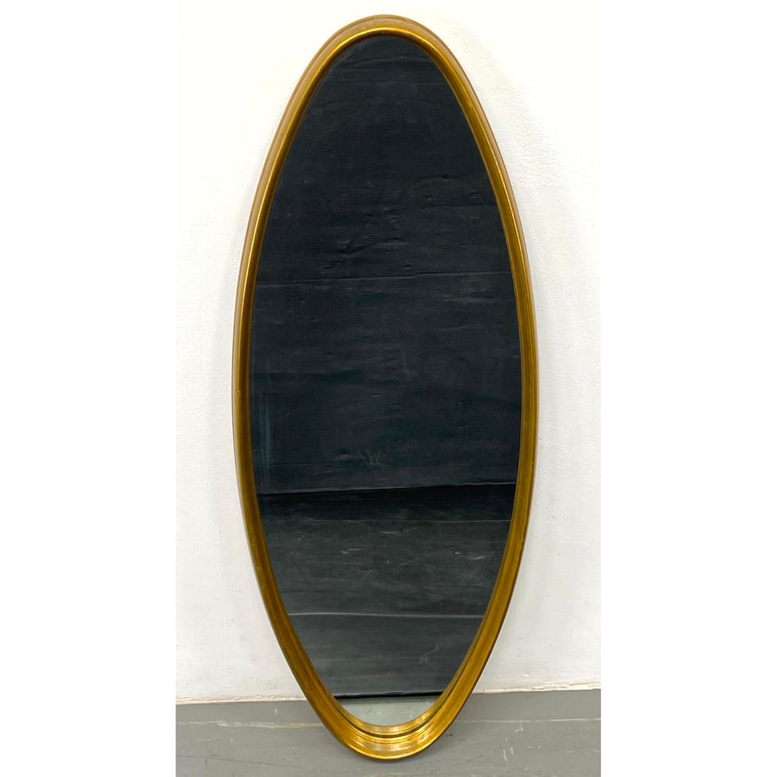 Decorator Gilt Wood Oval wall Mirror. (1 of 9)