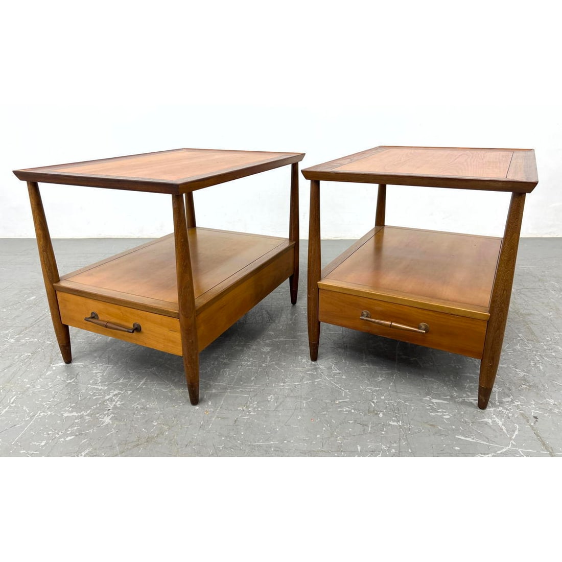 Pair Heritage Henredon Side Tables with Single drawer. American Modern (1 of 14)