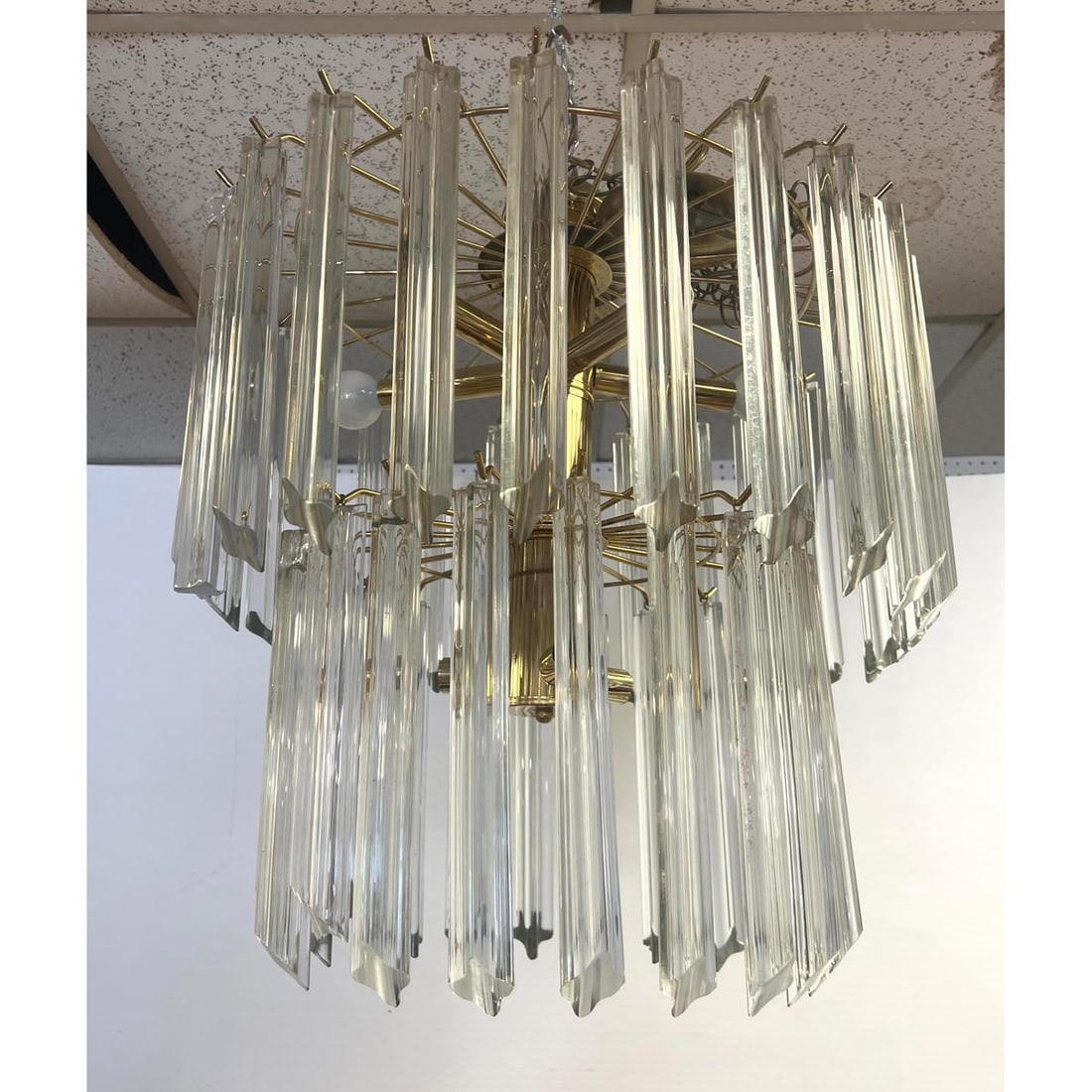 Venini/Camer Chandelier Pendant Lamp. 1 prism does not match: Venini/Camer Chandelier Pendant Lamp. 1 prism does not match Dimensions: Height: 20 inches, Width: 22 inches, Depth: 22 inches. ---