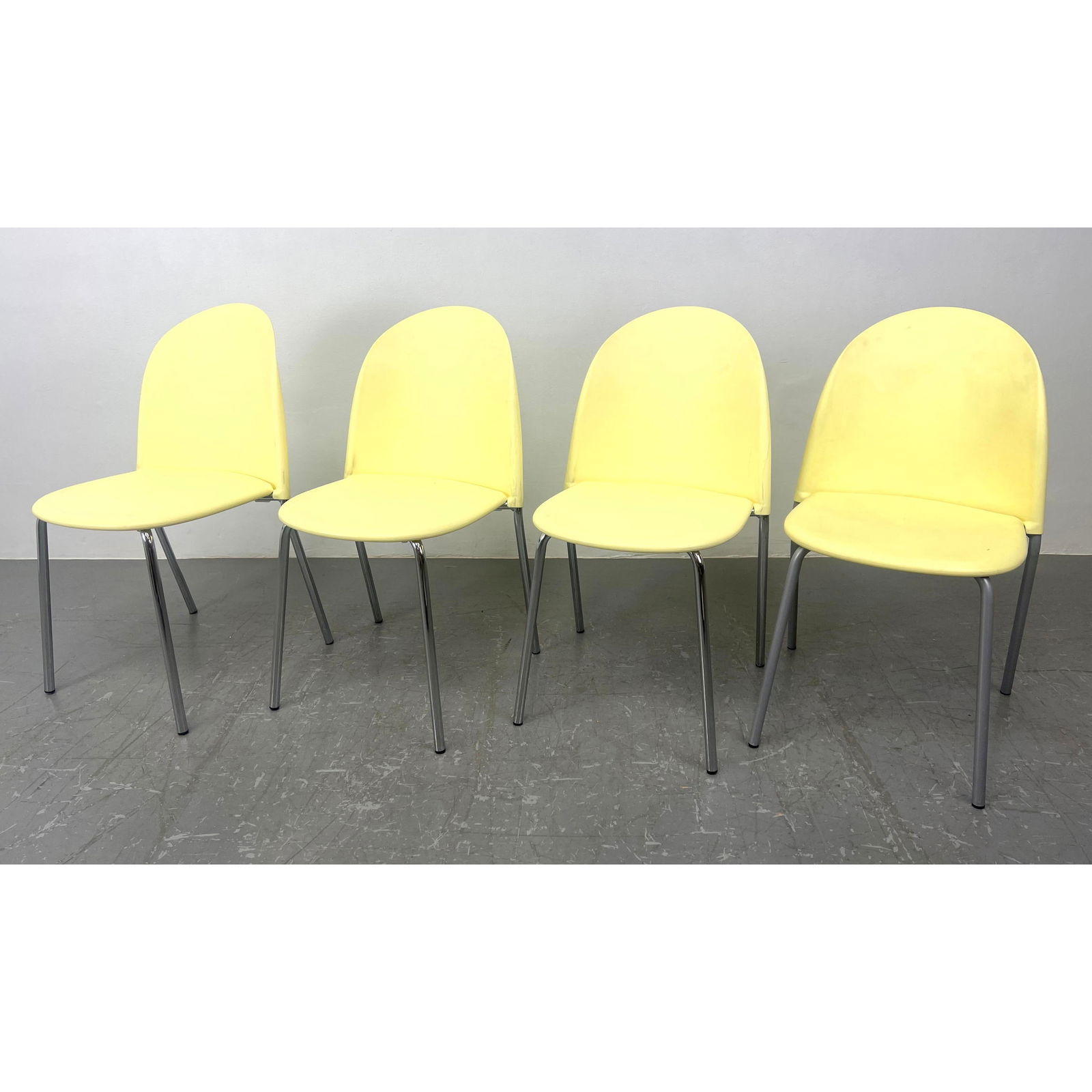 Set 4 SEGIS "Flash" Italian Dining Side Chairs. Molded plastic seats. Marked. Stacking. (1 of 12)