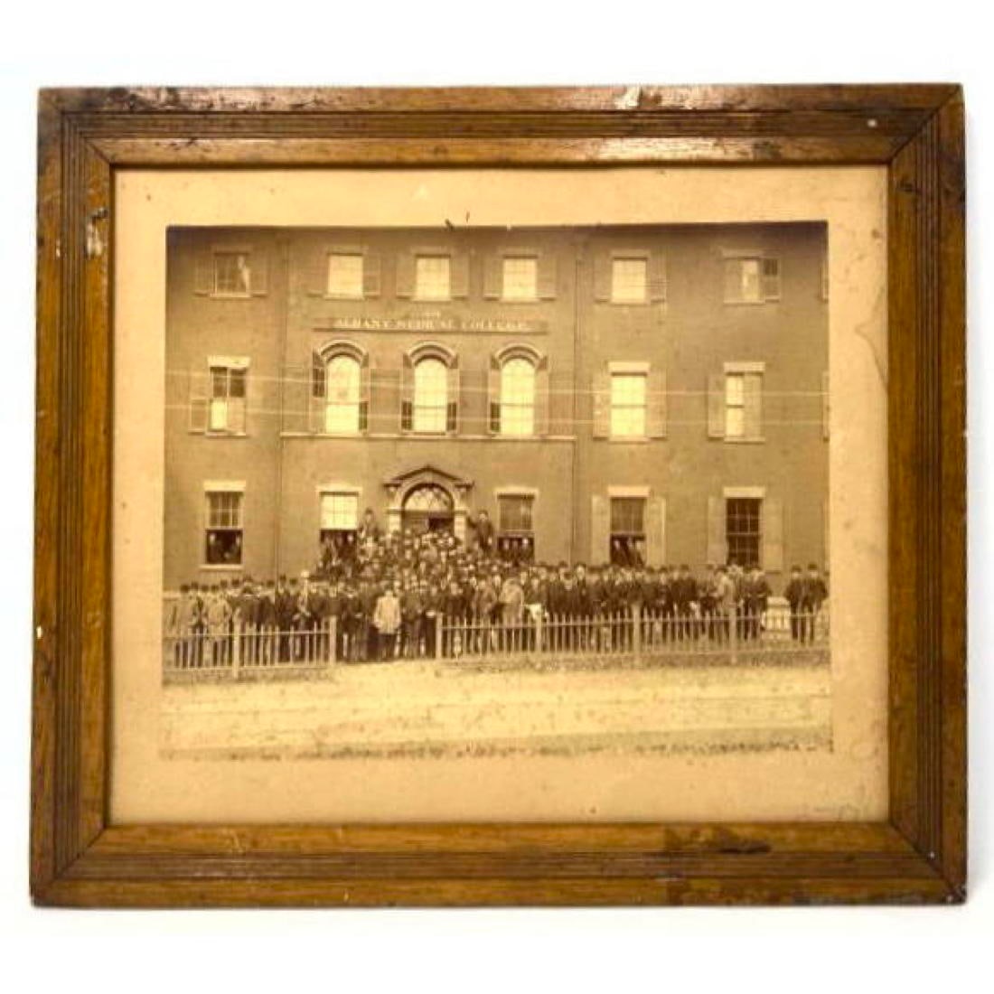 Vintage Albany Medical College Photograph.: Vintage Albany Medical College Photograph. Dimensions: Frame Height: 15.75 inches, Frame Width: 18.5 inches. - Image Size: Image Height: 10.5 inches, Image Width: 13.5 inches. --- US Packing and Shipp