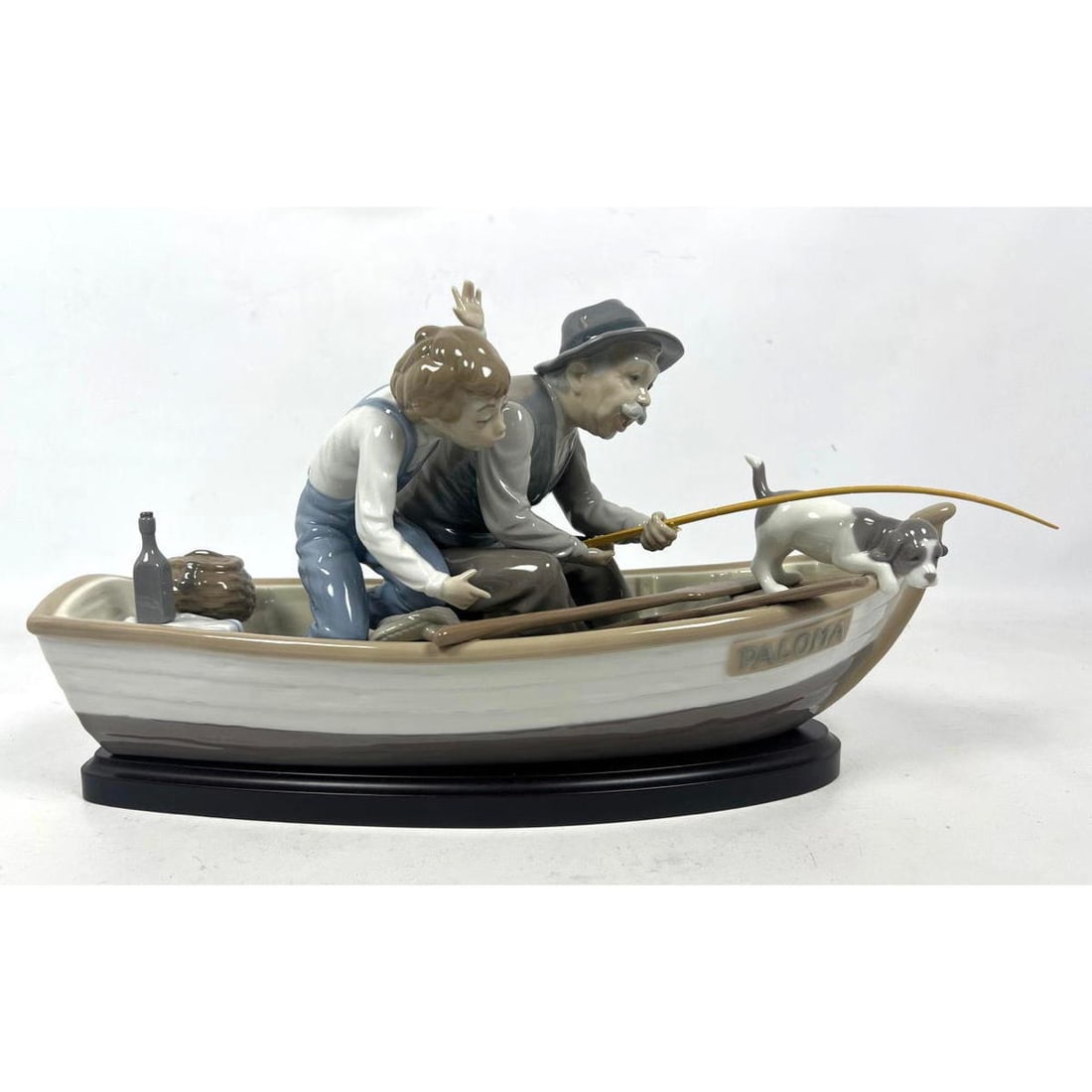 Large Lladro Figural Grouping with original box. Artist signed. 94 (1 of 13)