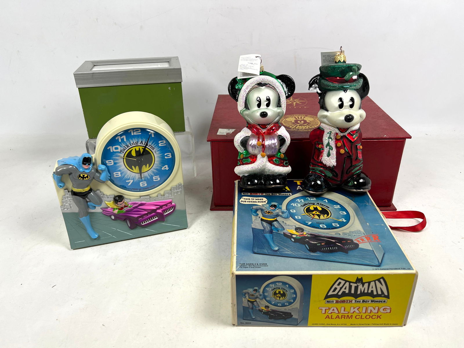 Pop Culture Collection. BATMAN Clock in Box by JANEX Corp., 1974. Mickey and Minnie Mouse glass Chri (1 of 17)