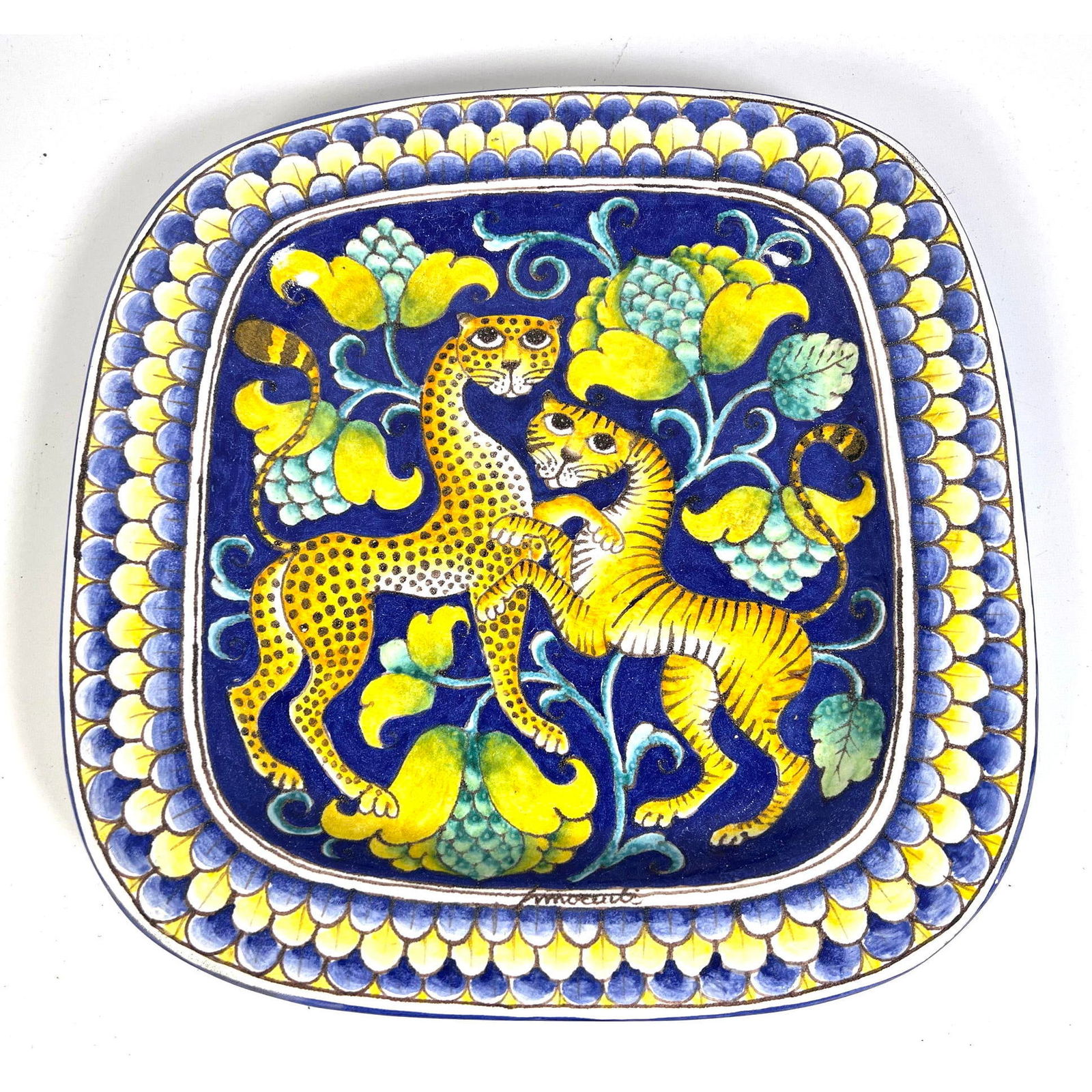 Large 16 inch Romano Innocenti Italian pottery charger. Tiger and Cheetah. signed on front. (1 of 6)