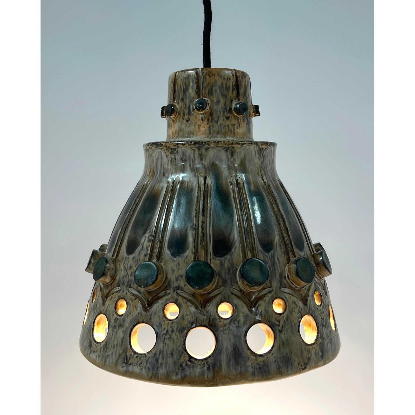 Ceramic Danish hanging lamp. Signed Lette Helleroe for Axella (1 of 12)