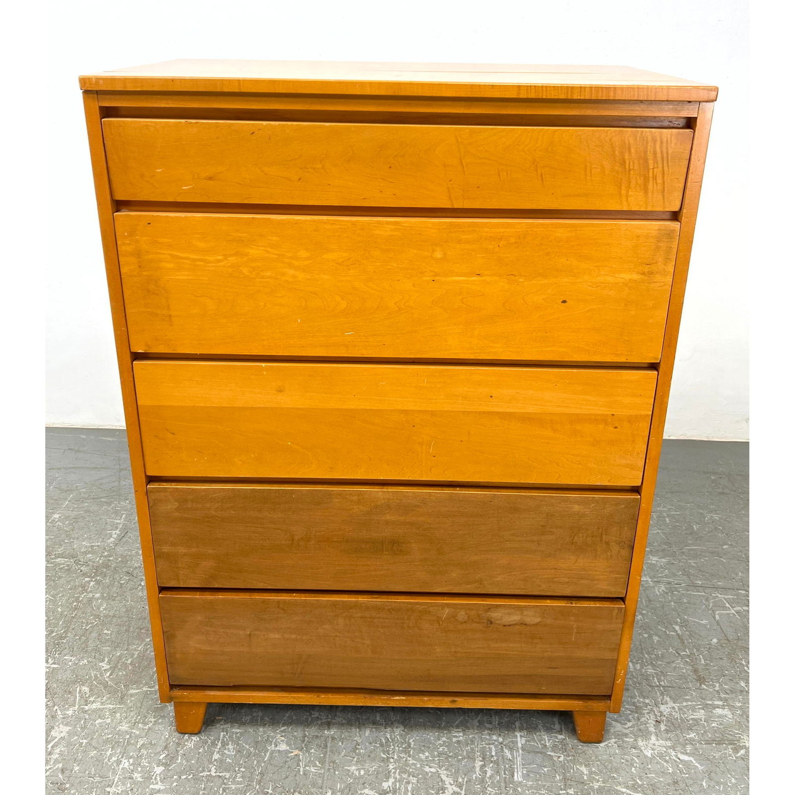 Maple Conant Ball Style High Dresser (1 of 10)