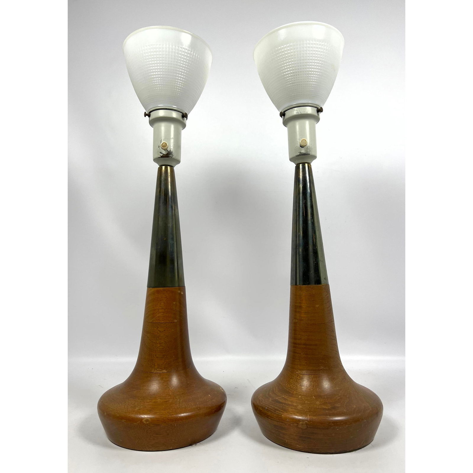 Pr. Tony Paul walnut and brass table lamps. Torch shades (1 of 14)