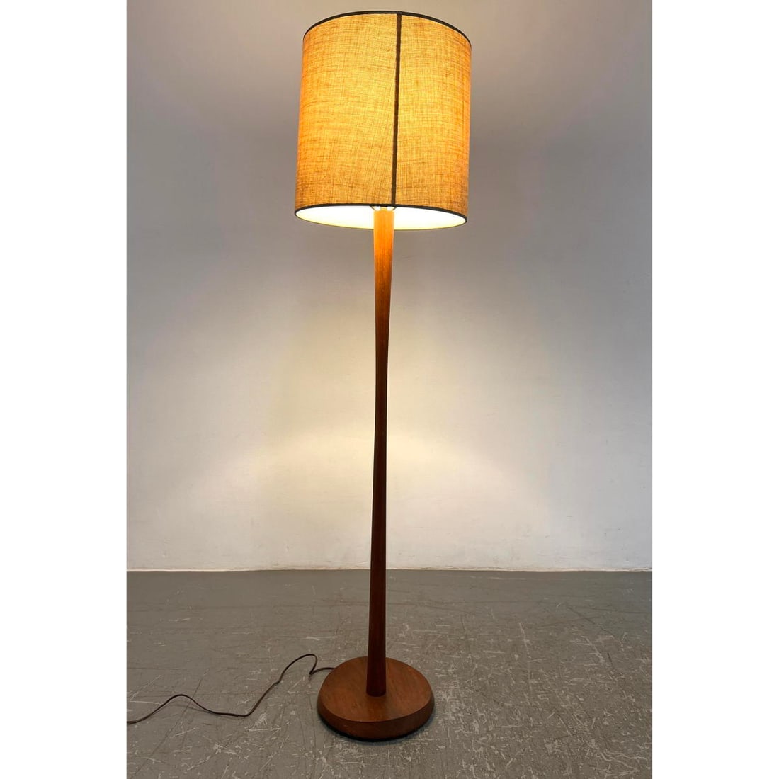 Phil Powell style American Walnut Floor Lamp. Shaped Base. (1 of 7)