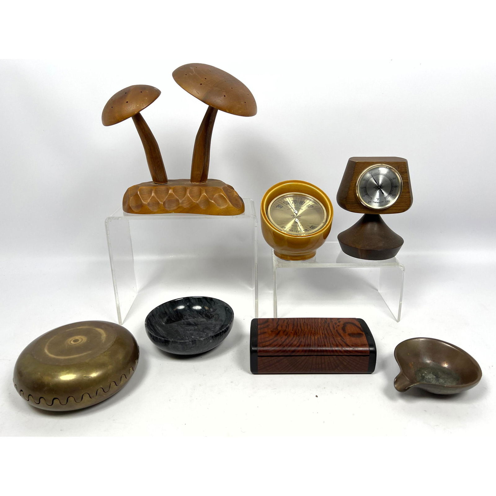 Mid Century Modern Lot.  Exotic Wood Box. Aubock Style Bronze Ashtray and Interlocking Brass Clam. W (1 of 20)