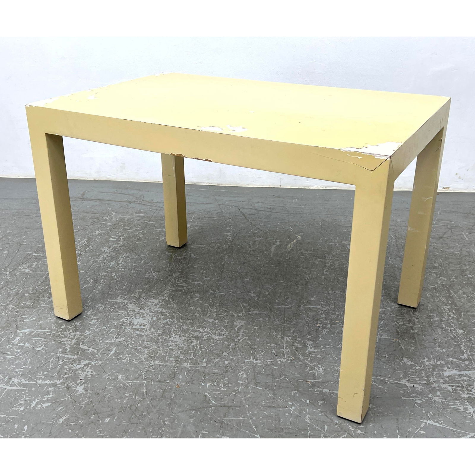 After Paul Laszlo Parsons lamp table: After Paul Laszlo Parsons lamp table Dimensions: Height: 24.5 inches, Width: 23.75 inches, Depth: 35.75 inches. --- - - We offer curbside delivery to NYC, Manhattan, Close Brooklyn, Hoboken about a we