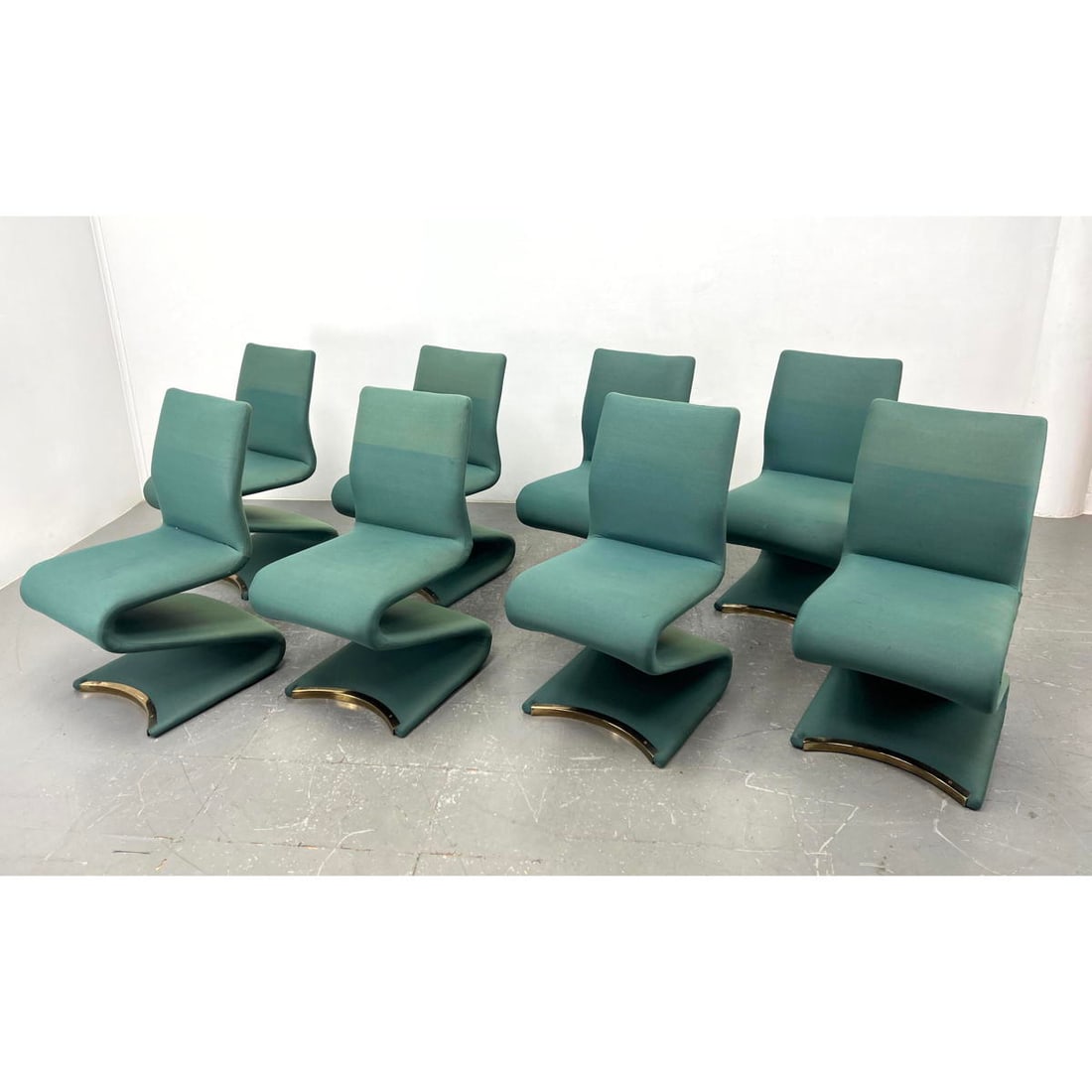 Set 8 Verner Panton Style Dining Chairs. Z form Modernist Dining Chairs. (1 of 18)