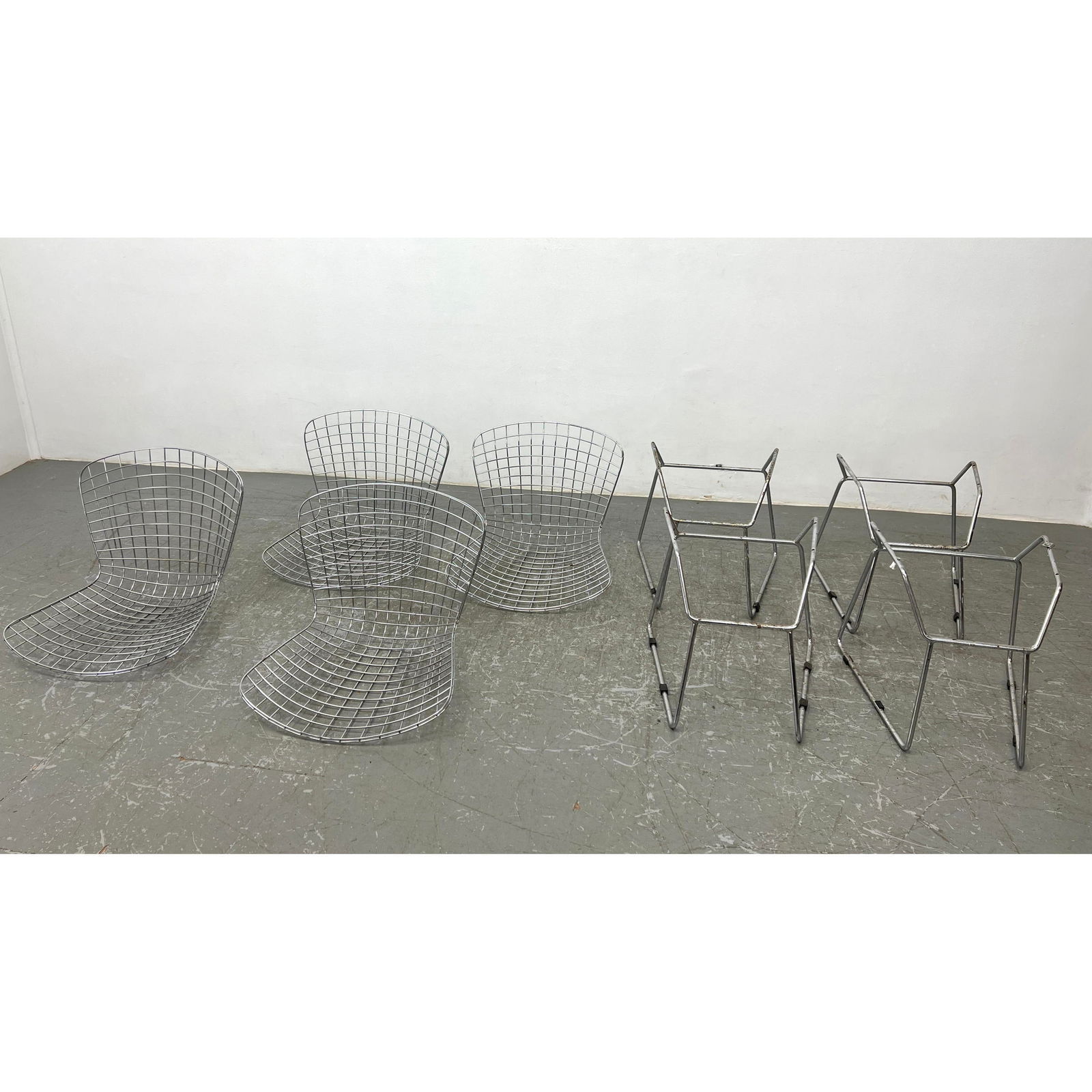 Set 4 Harry Bertoia style wire side chair chrome plated, set of four (disassembled) (1 of 7)