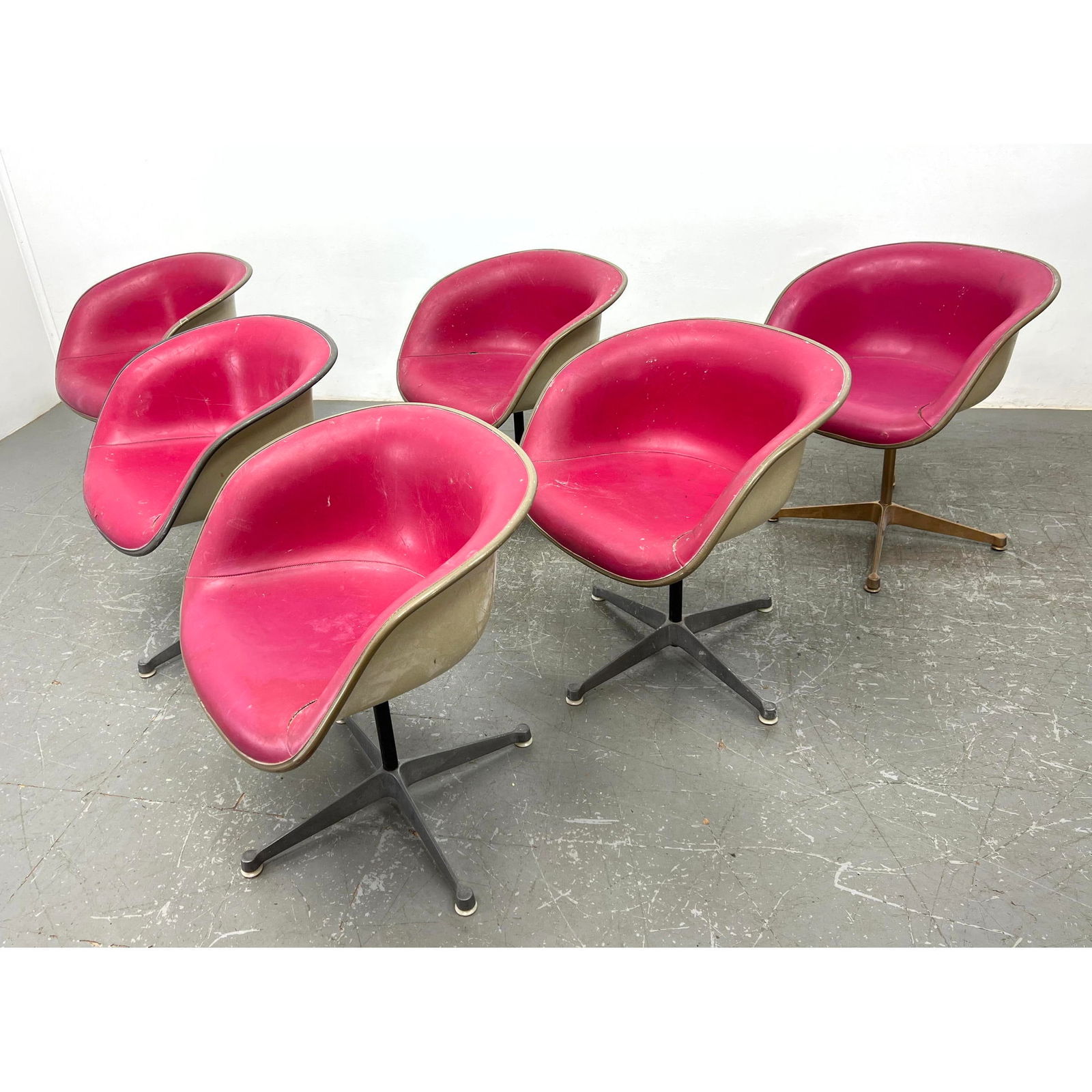 6pc Herman Miller La Fonda chairs. By Alexander Girard. Signed with label.: 6pc Herman Miller La Fonda chairs. By Alexander Girard. Signed with label. Dimensions: Height: 28.5 inches, Width: 25 inches, Depth: 24 inches. - Seat Height: 18 inches --- - - We offer curbside deliv