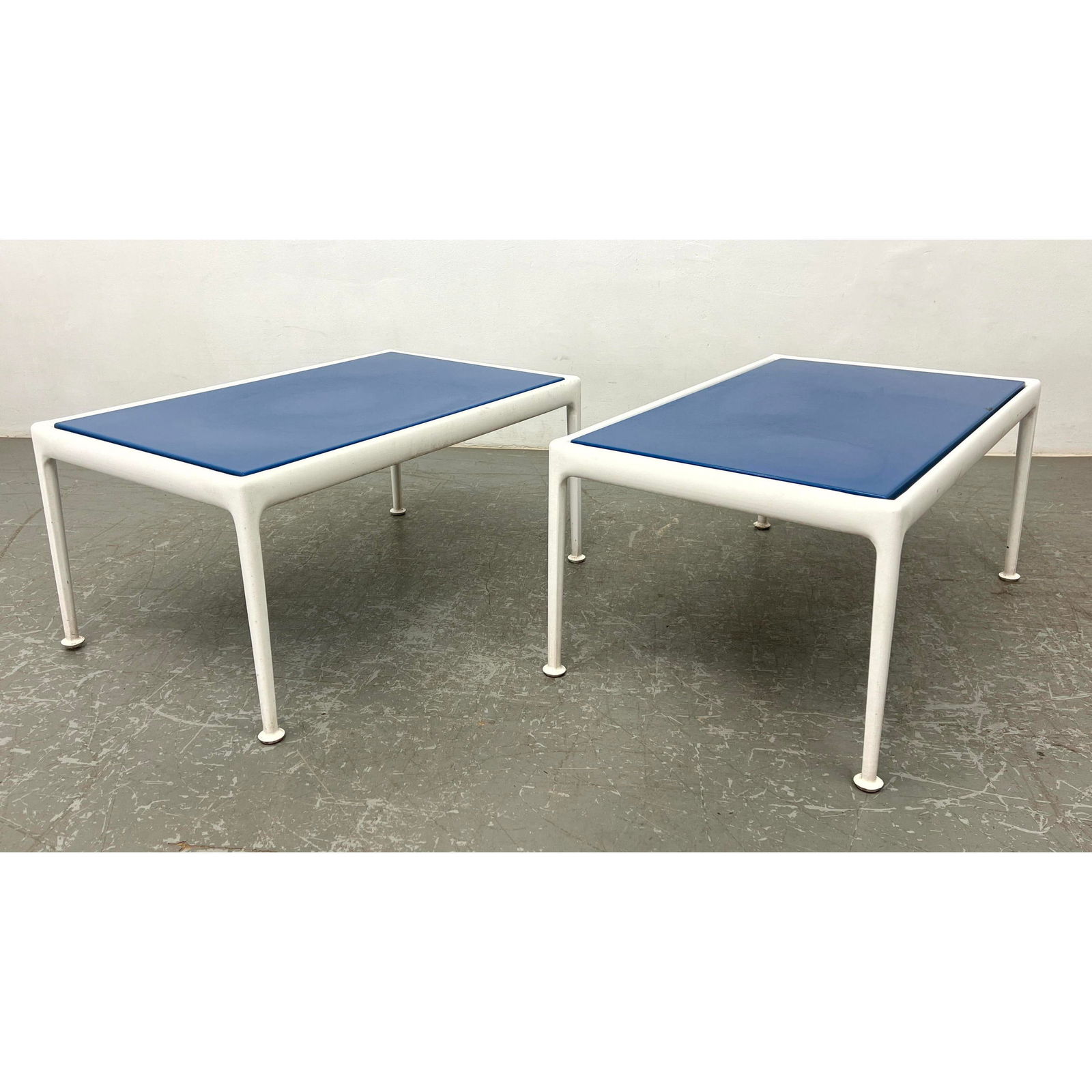 RICHARD SCHULTZ Outdoor Coffee Tables. Blue Enamel Tops in white metal frames. Garden. Patio.: RICHARD SCHULTZ Outdoor Coffee Tables. Blue Enamel Tops in white metal frames. Garden. Patio. Dimensions: Height: 15.5 inches, Width: 20.25 inches, Depth: 32 inches. --- - - We offer curbside delivery