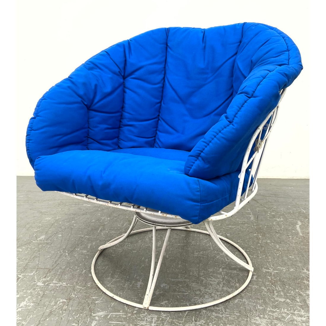 Mid Century Homecrest Metal Wire Garden Chair with Original Padded Covers (1 of 8)