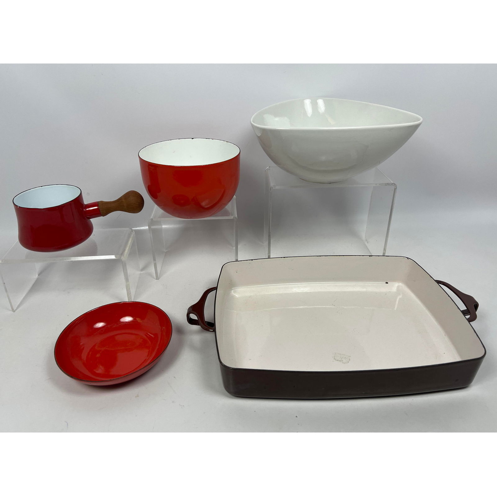 5pc Mid Century Tableware. Enamel DANSK KOBENSTYLE Pieces. ARABIA Three Sided Serving Bowl. Two Enam (1 of 18)