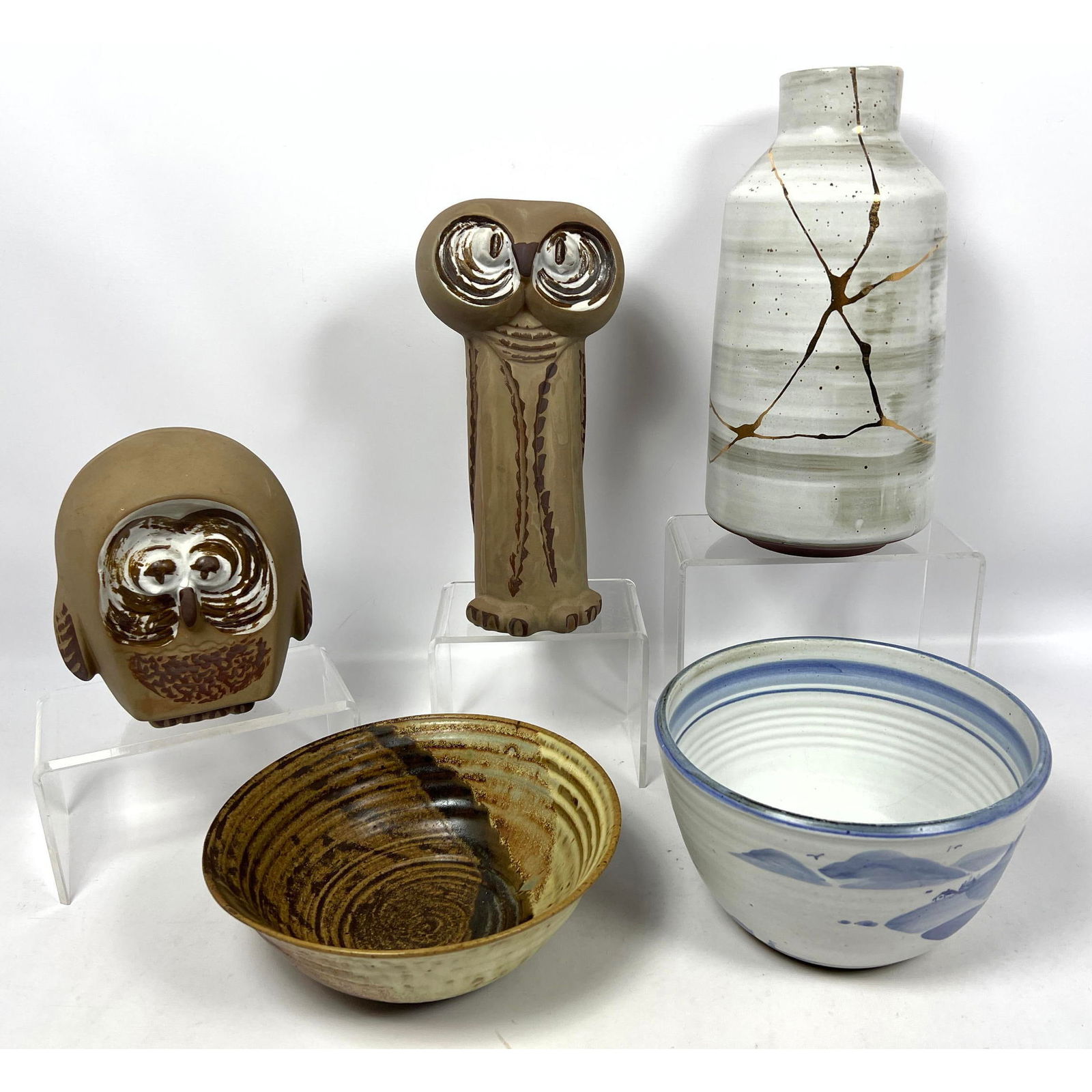 4pc Studio Pottery.  Jaru of California Ceramic Owl Figures, 2 signed studio bowls, Decorated vase. (1 of 19)