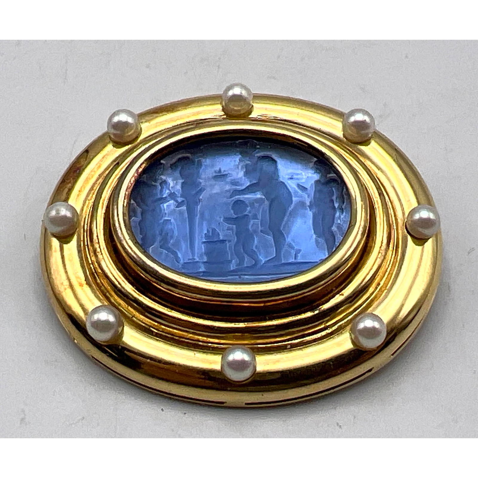 ELIZABETH LOCKE Venetian Glass Intaglio 18K Gold Brooch. Thick Gold Frame Bezel with Pearl Ornaments (1 of 10)