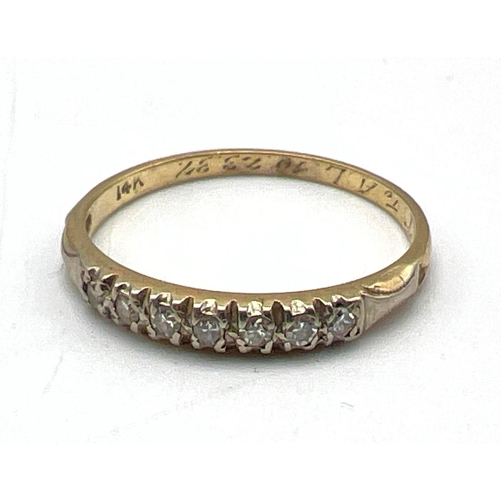 Seven Diamond 14K Gold Band Ring. Marked 14K. Size 6. (1 of 6)