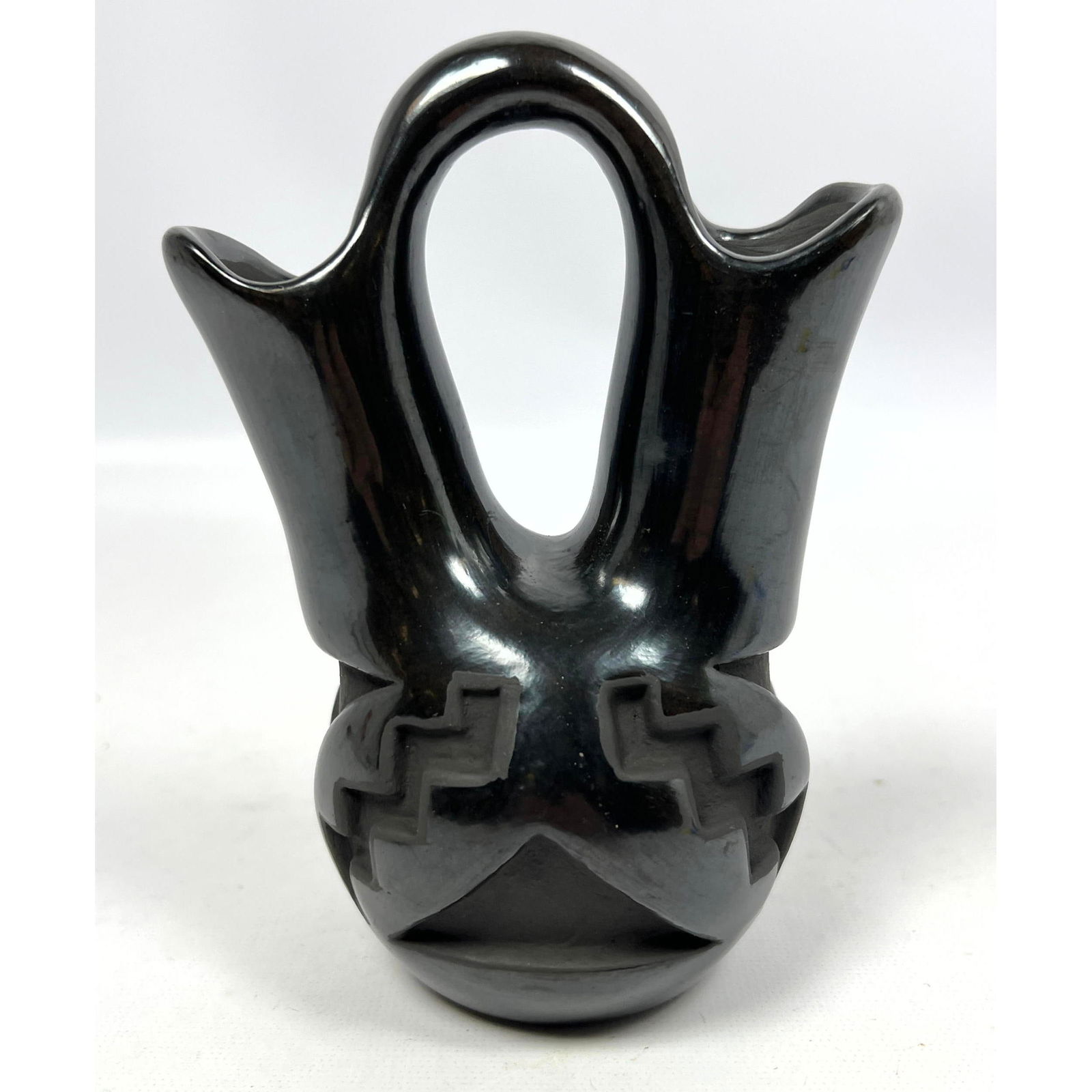 American Indian Pottery Double spout pitcher. Andy and Maria Padilla. Santa Clara New Mexico (1 of 10)